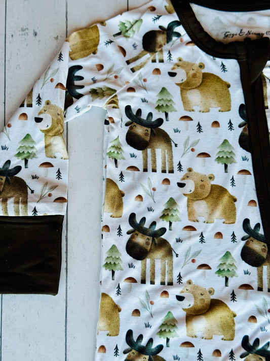 Beary Sleepy Moose Zippy