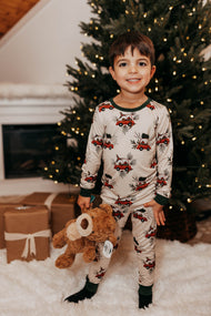 Johnson's Tree Farm Two Piece