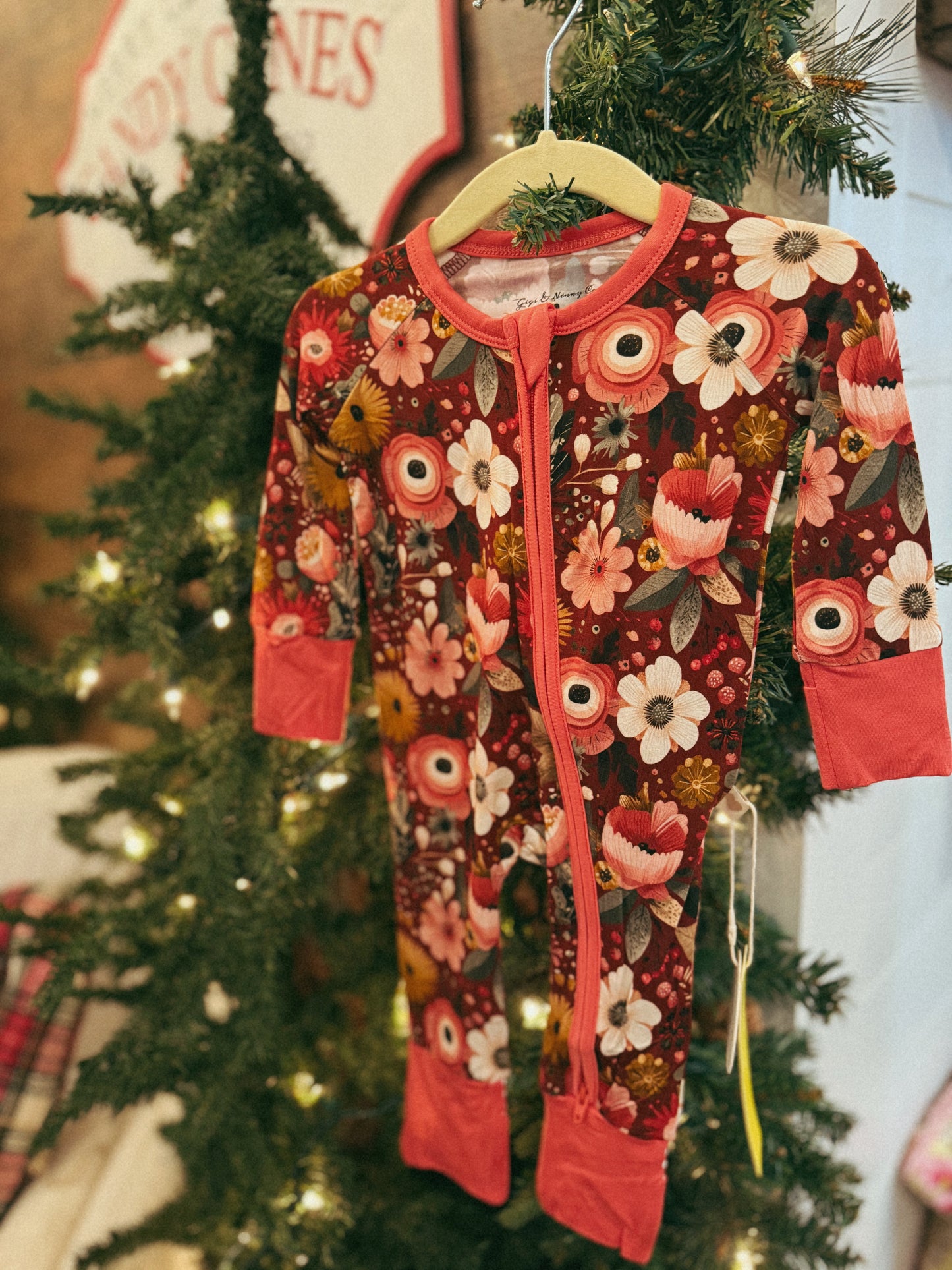 Red Floral Zippy
