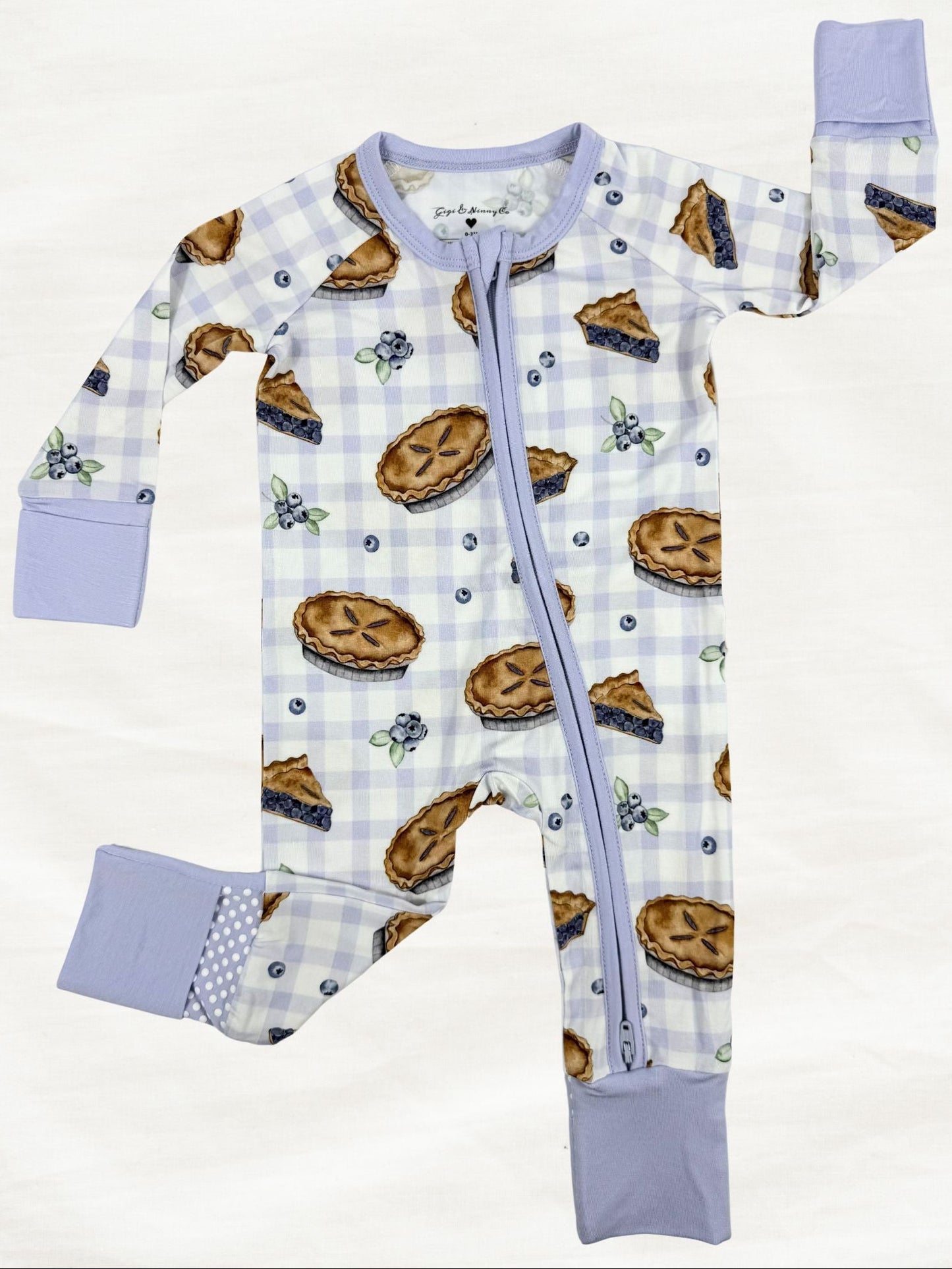 Baby zippy with pie pattern 